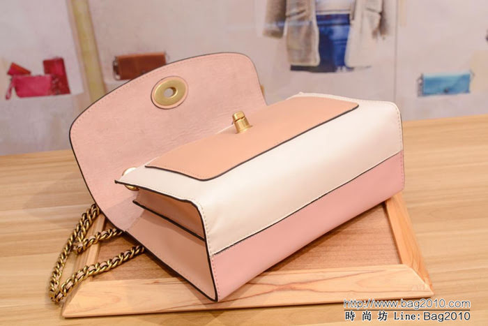 COACH蔻馳 26851 新款拼色 鏈條單肩斜挎女包 光面羊皮 內裏全反毛皮  Chz1021